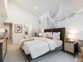 1198 129th Court NE, Bellevue WA 98005