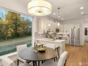 12701 NE 144th ST #D, Kirkland WA 98034