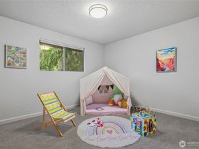 16011 2nd Place W, Lynnwood WA 98087