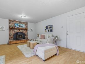 16011 2nd Place W, Lynnwood WA 98087