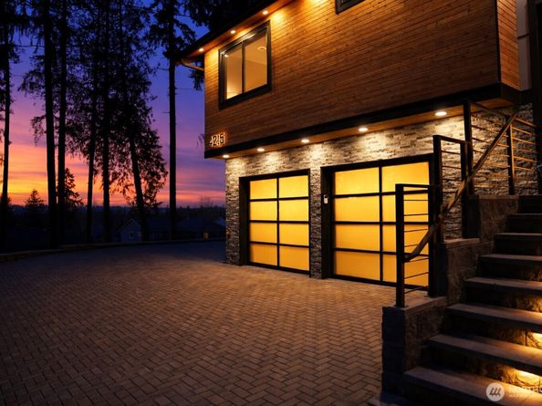 4215 228th Street SE, Bothell WA 98021
