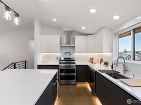 4215 228th Street SE, Bothell WA 98021