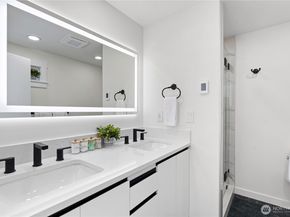 4215 228th Street SE, Bothell WA 98021