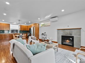 1506 44th Avenue SW B, Seattle WA 98116