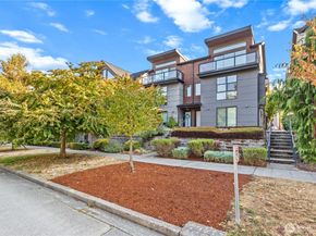 1506 44th Avenue SW B, Seattle WA 98116