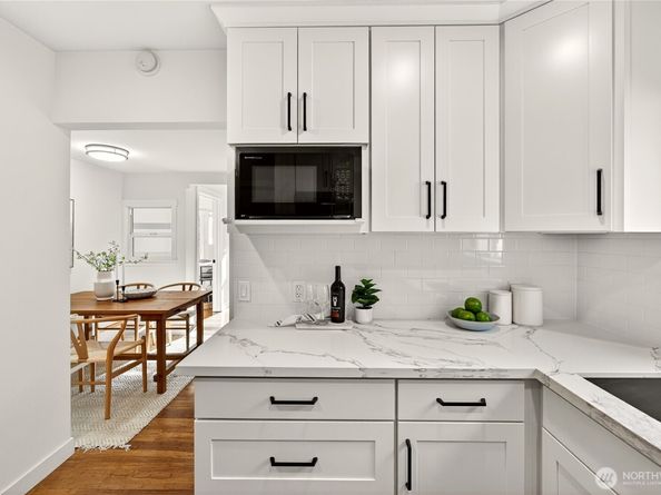 13750 3rd Avenue NW, Seattle WA 98177