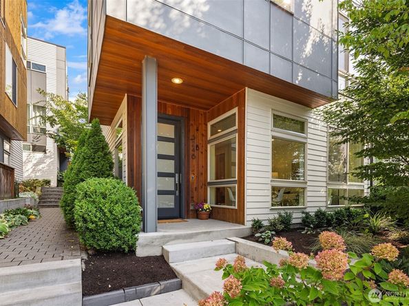 3246 B 14th Avenue W, Seattle WA 98119