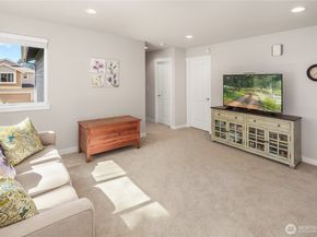 11815 26th Drive SE, Everett WA 98208