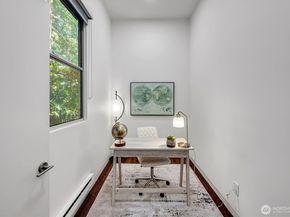 9204 SE 33rd Place, Mercer Island WA 98040