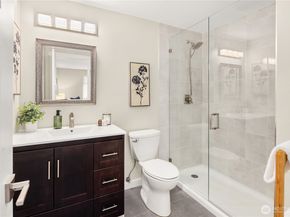 7740 196th Street SW 14, Edmonds WA 98026