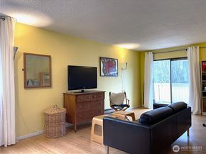 421 Wells Avenue S, Renton WA 98057