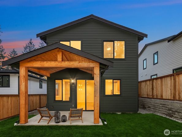 13728 NE 101st Street, Kirkland WA 98033