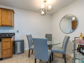 1113 Kirkland Avenue 4B, Kirkland WA 98033
