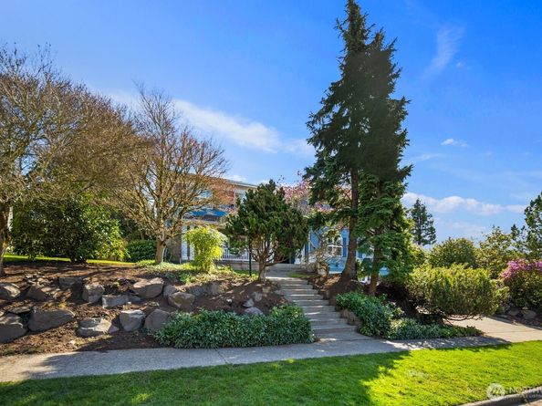 6030 Ann Arbor Avenue NE, Seattle WA 98115
