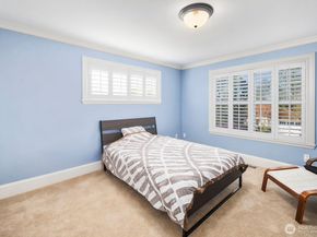 6030 Ann Arbor Avenue NE, Seattle WA 98115