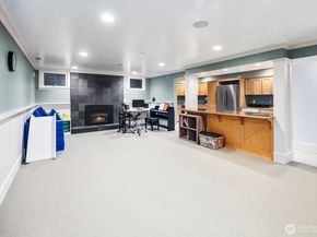6030 Ann Arbor Avenue NE, Seattle WA 98115