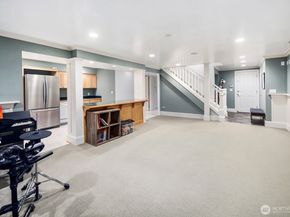 6030 Ann Arbor Avenue NE, Seattle WA 98115