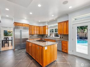 6030 Ann Arbor Avenue NE, Seattle WA 98115