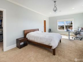 6030 Ann Arbor Avenue NE, Seattle WA 98115