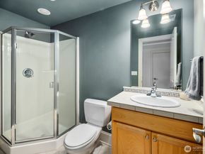 6030 Ann Arbor Avenue NE, Seattle WA 98115