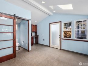 6030 Ann Arbor Avenue NE, Seattle WA 98115
