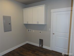 1724 14th Street, Bremerton WA 98337