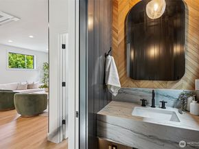 3714 Bagley Avenue N, Seattle WA 98103