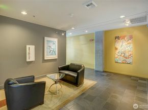 2717 Western Avenue 522, Seattle WA 98121