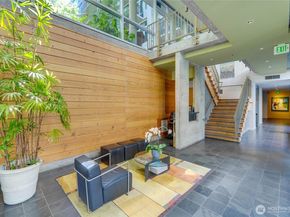 2717 Western Avenue 522, Seattle WA 98121