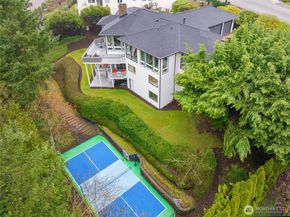 5403 154th Avenue SE, Bellevue WA 98006