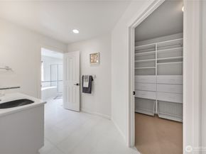 5403 154th Avenue SE, Bellevue WA 98006