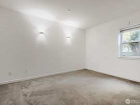 303 Bellevue Way SE, Bellevue WA 98004
