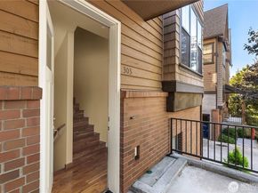 303 Bellevue Way SE, Bellevue WA 98004