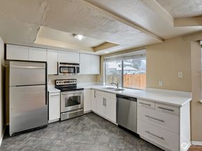 27610 26th Avenue S, Federal Way WA 98003