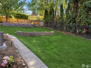 11004 100th Avenue NE, Kirkland WA 98033