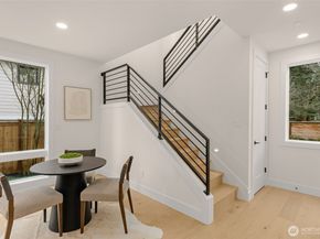 11413 NE 91st Street, Kirkland WA 98033