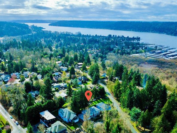 3562 120th Avenue SE, Bellevue WA 98006