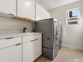22532 70th Place W, Mountlake Terrace WA 98043