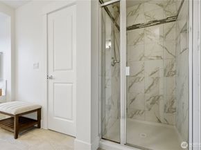 18615 46th Avenue SE, Bothell WA 98012