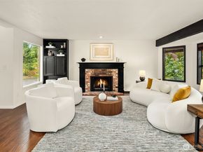 22223 NE 82nd Place, Redmond WA 98053