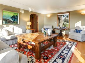 2301 Rosemont Place W, Seattle WA 98199