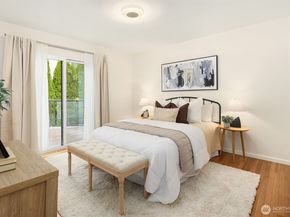 12311 87th Court NE, Kirkland WA 98034