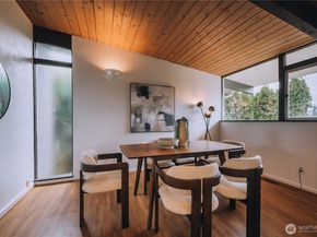 11323 Durland Place NE, Seattle WA 98125