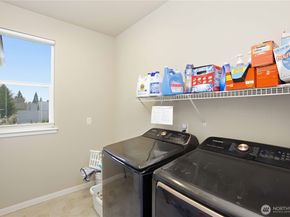 2342 NE Winlock Way, Poulsbo WA 98370