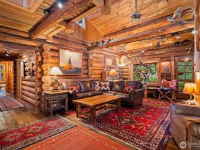 18904 233rd Avenue NE, Woodinville WA 98077