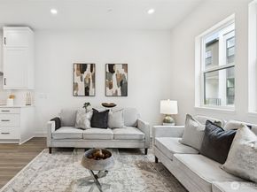 18805 99th Court NE D, Bothell WA 98011