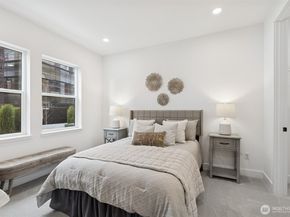 18805 99th Court NE D, Bothell WA 98011