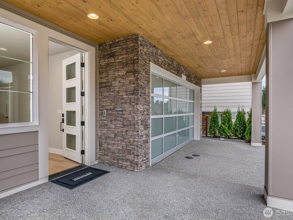 20316 94th Drive NE, Bothell WA 98011
