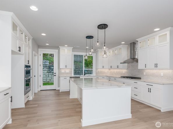 20316 94th Drive NE, Bothell WA 98011