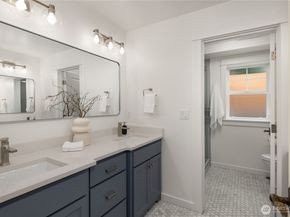 508 10th Avenue W, Kirkland WA 98033